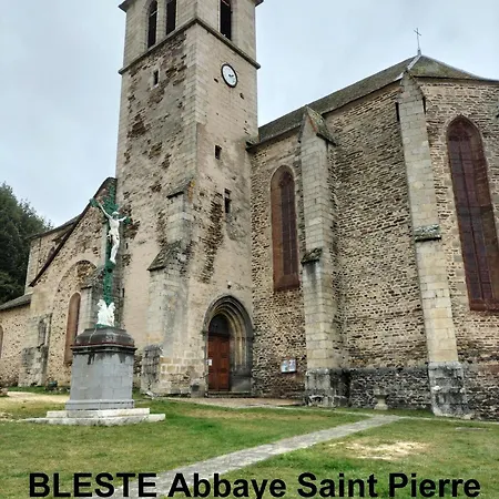 Holiday home Maison De Charme A Avec Vue Montagne Ferrieres-Saint-Mary